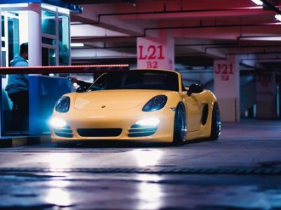 Modification of Porsche Boxster bagged in Indonesia