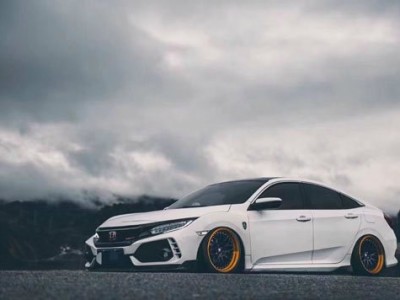 Ten generation Honda Civic bagged Outstanding style