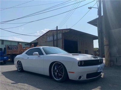 White Dodge challenger Bagged low profile modification