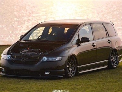 Honda Odyssey Vehicle Modification Introduction – Bagged