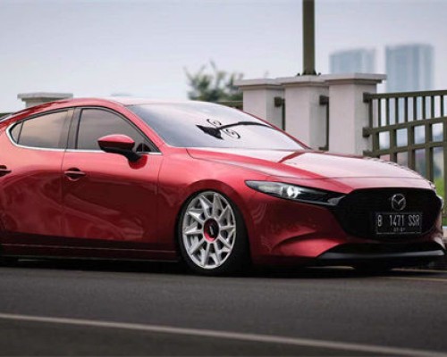 Indonesian players share the ultra-low profile display of Mazda 3 Axela AIRBFT Bagged