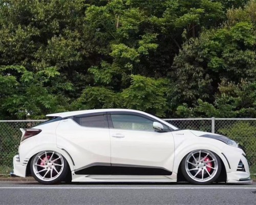 Toyota CHR and Bagged: The Perfect Blend of Aesthetics and Performance