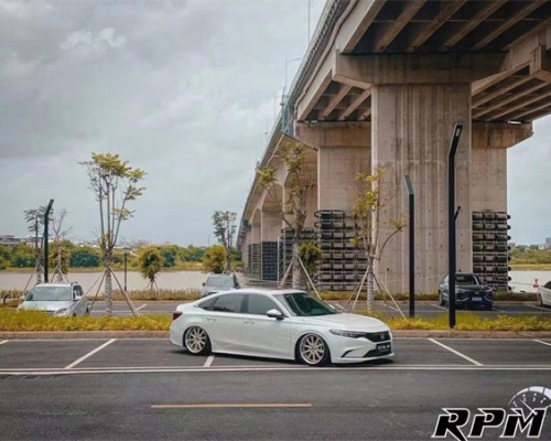 Elevate Your Honda Integra with a Custom Bagged Suspension System