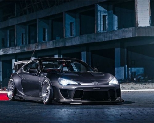 Transform Your Toyota 86 with Bagged Suspension for Unmatched Style and Performance