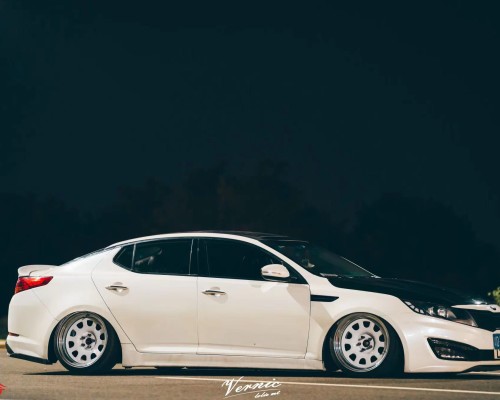 The Kia K5 Bagged: A Unique Expression of Customization and Style
